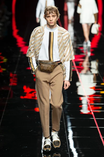 Look 51